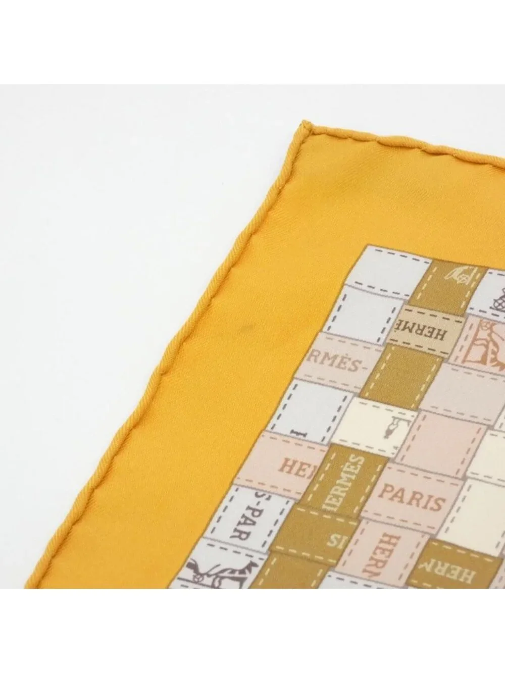 Hermes Bolduc AU Carre Scarf